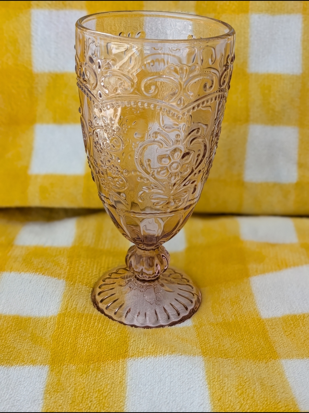The Pioneer Woman Pink Amelia Glass Goblet with Floral Pattern